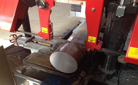 随县卧式带锯床加工时出现明显振荡如何排查？